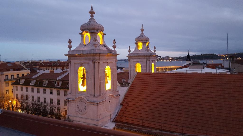 A Terrace On A Topfloor With A View Lisabona Exterior foto