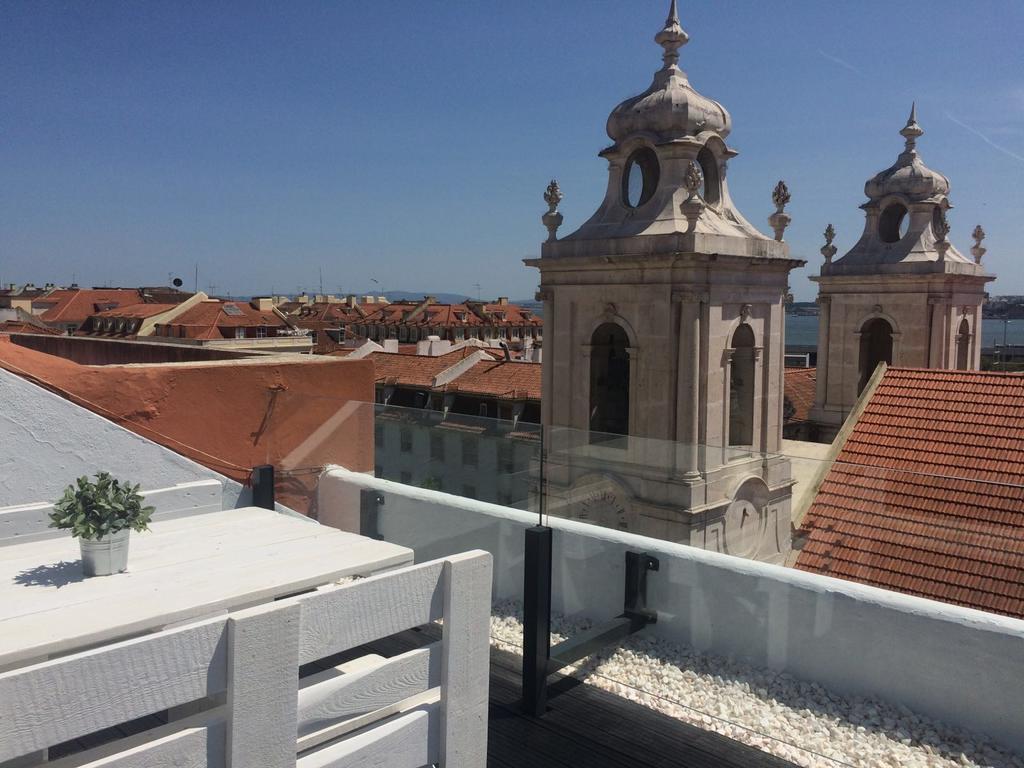 A Terrace On A Topfloor With A View Lisabona Exterior foto